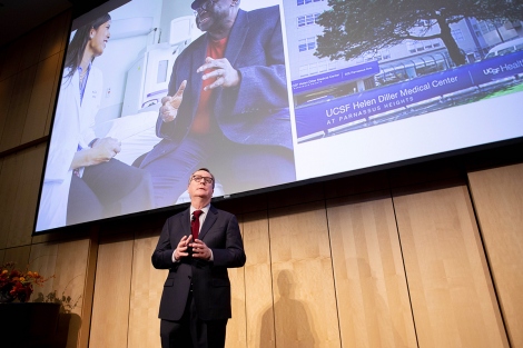 Sam Hawgood speaks during the State of the University address