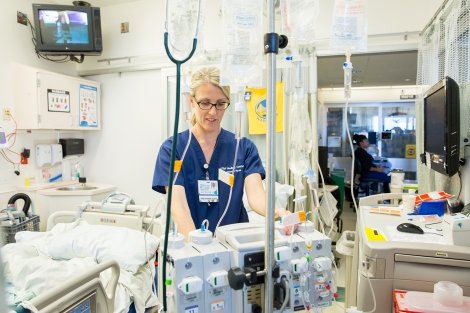 Jayne McCullough works in the intensive care unit at the UCSF Medical Center at Parnassus